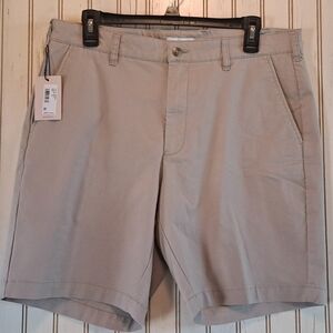 New Peter Millar Men's Crown Sport Performance Golf Shorts Khaki Size 34